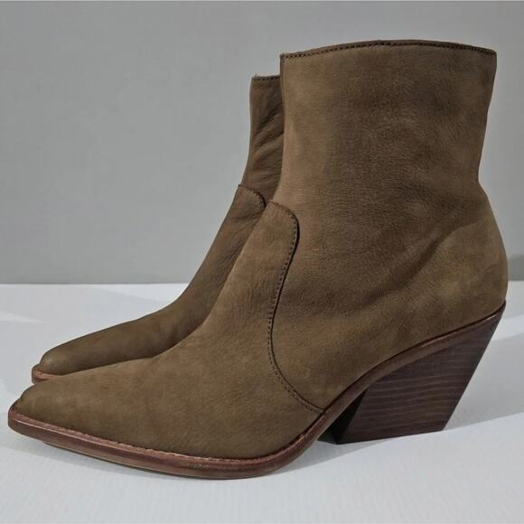 NEW Dolce Vita Volli Ankle Bootie Womens 9.5 Brown Leather Western Pointed Toe - Picture 1 of 15